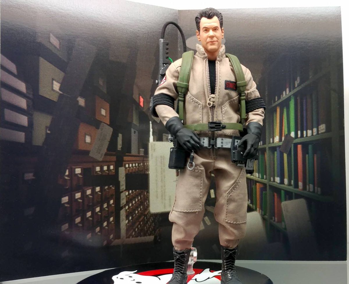 Figurines Mezco