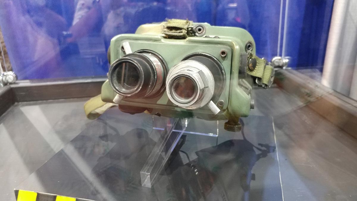 Ecto Goggles